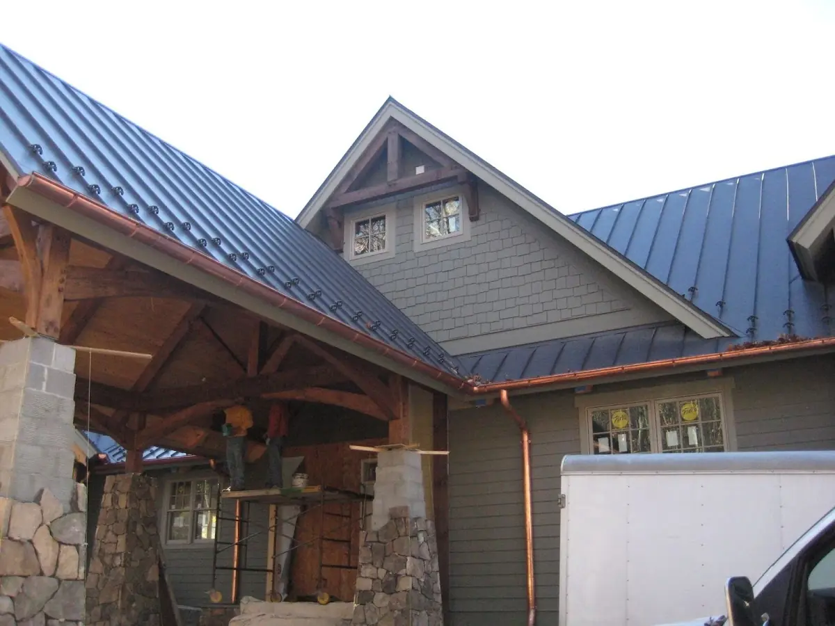 Craftsman Roofing team delivering quality roofing work in Willow Grove